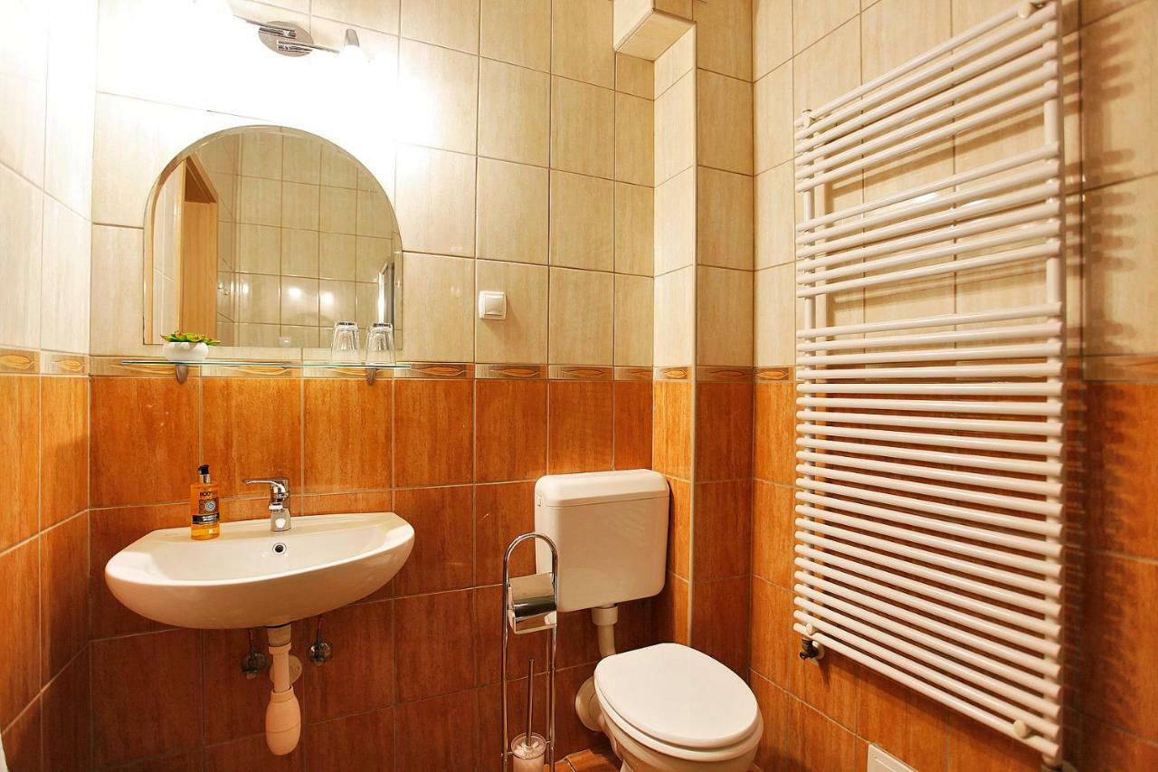 Paradise Apartman Miskolc Bagian luar foto