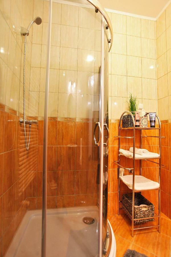 Paradise Apartman Miskolc Bagian luar foto